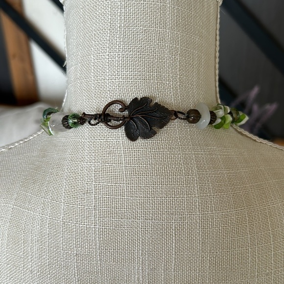 Raw Druzy Quartz Bar Necklace – Earthy Boho Style - Picture 13 of 14